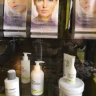 Entreprises 21 image BEAUTY PRO SALON & SPA Massage Therapists dans Brampton ON