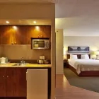 Business 29 image BEST WESTERN MONTREAL AEROPORT - AIRPORT HOTEL travel & tourism in Saint-Laurent QC