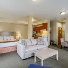 Entreprises 34 image BEST WESTERN PEACE ARCH INN travel & tourism dans Surrey BC