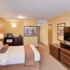 Business 44 image BEST WESTERN PLUS EMERALD ISLE HOTEL travel & tourism in Sidney BC