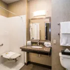 Entreprises 12 image BEST WESTERN PLUS WINE COUNTRY HOTEL & SUITES travel & tourism dans West Kelowna BC