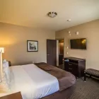 Entreprises 19 image BEST WESTERN PLUS WINE COUNTRY HOTEL & SUITES travel & tourism dans West Kelowna BC