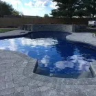 Entreprises 2 image BLUE HAVEN POOLS Swimming Pool Contractors dans London ON