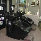 Entreprises 12 image BUFFIE & CO SALON SPA Hair Salons dans Winnipeg MB