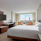 Business 33 image CALGARY AIRPORT MARRIOTT IN-TERMINAL HOTEL travel & tourism in Calgary AB