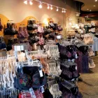 Entreprises 5 image CE SOIR FINE LINGERIE INC Surgical Equipment & Supplies dans Winnipeg MB