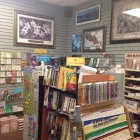 Entreprises 6 image CHRISTIAN BOOK & MUSIC CENTRE Shopping dans Victoria BC