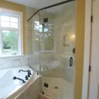 Entreprises 10 image COAST GLASS LTD Shopping dans Parksville BC