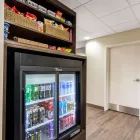 Entreprises 40 image COMFORT INN & SUITES travel & tourism dans Red Deer AB