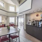 Entreprises 12 image COMFORT INN travel & tourism dans Sydney NS