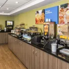 Entreprises 24 image COMFORT INN travel & tourism dans Sydney NS