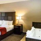 Entreprises 10 image COMFORT SUITES KELOWNA travel & tourism dans Kelowna BC