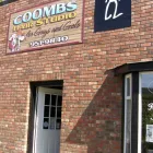 Entreprises 1 image COOMBS HAIR STUDIO Hair Salons dans Parksville BC