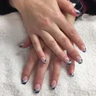 Entreprises 9 image DIAMOND NAILS & SPA Nail Salons & Technicians dans Victoria BC