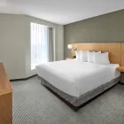 Entreprises 15 image DOUBLETREE BY HILTON EDMONTON DOWNTOWN travel & tourism dans Edmonton AB