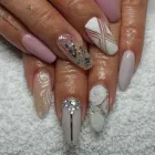 Business 8 image DOWNTOWN NAIL SPA INC Nail Salons & Technicians in Regina SK