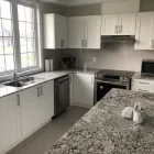 Entreprises 2 image EMERALD CLEANERS House Cleaning Services dans Belleville ON