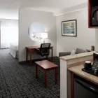 Entreprises 9 image FAIRFIELD INN & SUITES BY MARRIOTT MONTREAL AIRPORT Wedding Venues dans Montréal QC