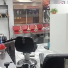 Entreprises 4 image FIGARO COIFFURE ELLE ET LUI Hair Salons dans Québec QC
