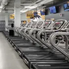 Entreprises 4 image FIT4LESS Sports & Recreation dans North York ON