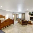 Business 1 image FLOOR COVERINGS INTERNATIONAL BURLINGTON, ON Tile & Terrazzo Contractors in Burlington ON
