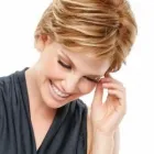 Entreprises 4 image HAIR & BEAUTY CANADA WIG COMPANY Hair Consultants dans Toronto ON