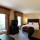 Business 42 image HAMPTON INN & SUITES BY HILTON LAVAL travel & tourism in Laval QC