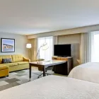 Entreprises 3 image HAMPTON INN & SUITES BY HILTON SASKATOON AIRPORT travel & tourism dans Saskatoon SK
