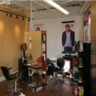 Entreprises 24 image HELEN'S FAMILY BARBER SHOP Beauty & Personal Care Services dans Halifax NS