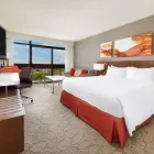 Entreprises 30 image HILTON MISSISSAUGA/MEADOWVALE travel & tourism dans Mississauga ON