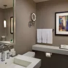 Entreprises 4 image HILTON TORONTO AIRPORT HOTEL & SUITES travel & tourism dans Mississauga ON