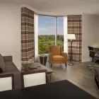 Entreprises 48 image HILTON TORONTO/MARKHAM SUITES CONFERENCE CENTRE & SPA travel & tourism dans Markham ON