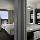 Entreprises 8 image HILTON TORONTO/MARKHAM SUITES CONFERENCE CENTRE & SPA travel & tourism dans Markham ON