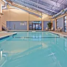 Entreprises 10 image HOLIDAY INN EXPRESS & SUITES MISSISSAUGA-TORONTO SOUTHWEST Wedding Venues dans Mississauga ON