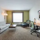 Entreprises 3 image HOLIDAY INN EXPRESS & SUITES MONCTON Wedding Venues dans Moncton NB