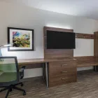 Entreprises 8 image HOLIDAY INN EXPRESS & SUITES MONCTON Wedding Venues dans Moncton NB