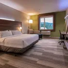 Entreprises 16 image HOLIDAY INN EXPRESS & SUITES VICTORIA - COLWOOD Wedding Venues dans Colwood BC