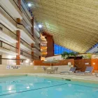 Entreprises 32 image HOLIDAY INN OAKVILLE (CENTRE) Wedding Venues dans Oakville ON