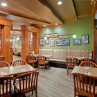 Entreprises 12 image HOLIDAY INN & SUITES NORTH VANCOUVER Wedding Venues dans North Vancouver BC