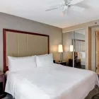Entreprises 17 image HOMEWOOD SUITES BY HILTON TORONTO-OAKVILLE travel & tourism dans Oakville ON