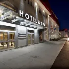Entreprises 1 image HOTEL CASINO travel & tourism dans Moncton NB