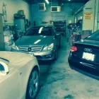 Business 3 image HUNTER'S PAINT & COLLISION CENTRE Car Body Repairs in Nepean ON