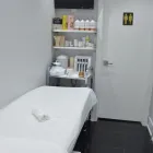 Entreprises 5 image JADE THREAD & WAX BAR Beauty & Personal Care Services dans East York ON