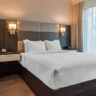 Entreprises 28 image LES SUITES VICTORIA, ASCEND HOTEL COLLECTION travel & tourism dans Gatineau QC