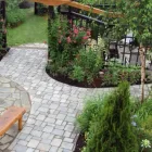 Entreprises 5 image LIVINGSTONE LANDSCAPING LTD Real Estate & Home Improvement dans Brandon MB