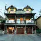 Entreprises 10 image LUXURY LIFESTYLES GROUP Real Estate Agents dans Vancouver BC