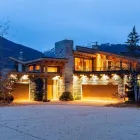 Entreprises 3 image MAGGI THORNHILL / ENGEL & VOELKERS WHISTLER Real Estate Agents dans Whistler BC