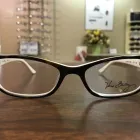 Entreprises 13 image MAIN OPTICAL Ophthalmologists, Optometrists & Opticians dans Hamilton ON