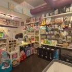 Entreprises 7 image MOMEASE BABY BOUTIQUE LTD Shopping dans Victoria BC