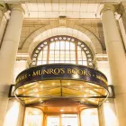 Entreprises 1 image MUNRO'S BOOKS Shopping dans Victoria BC